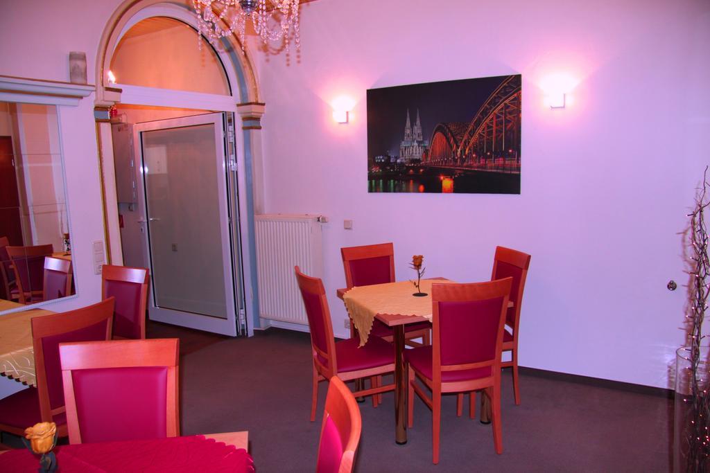 Hotel La Isla Köln Eksteriør bilde
